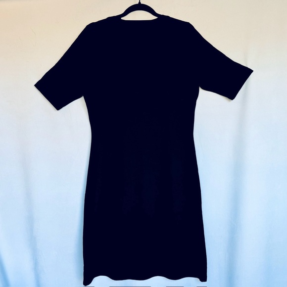 Like new! Wool& Chloe Fitted Dress - Picture 2 of 5